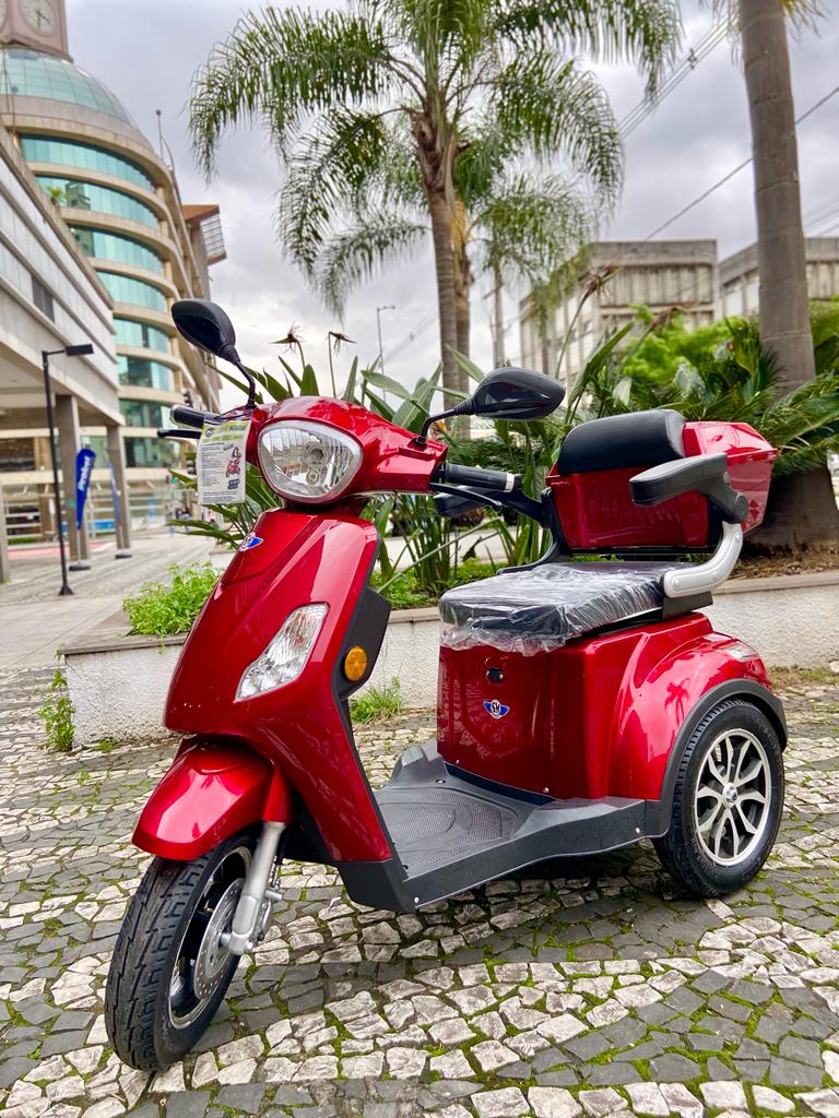 Triciclo Elétrico Sousa Plus 600W Vermelho TRE48V